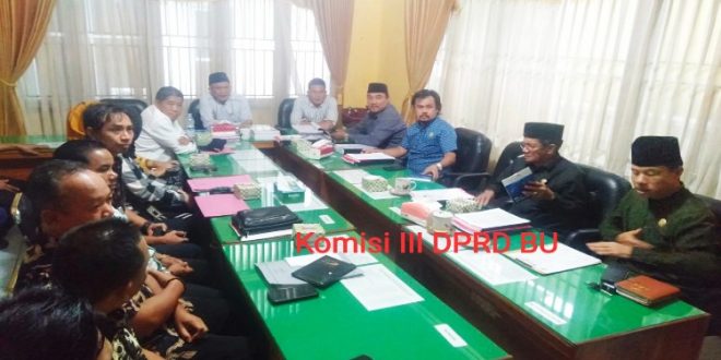 Rapat Kerja Komisi DPRD BU Bersama SKPD Bahas R-APBD 2023