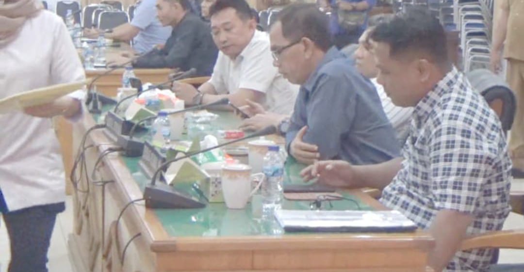 DPRD BU Bahas Perubahan APBD 2022 Bersama TAPD