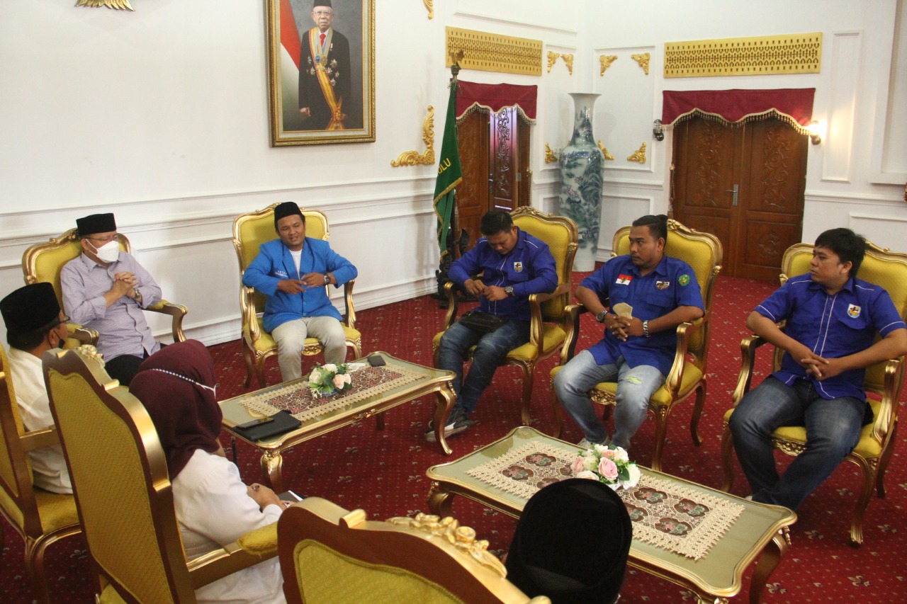 Pulihkan Ekonomi Wisata Pasca Pandemi,DPD KNPI Kota Bengkulu Sarasehan Bareng Gubernur Rohidin
