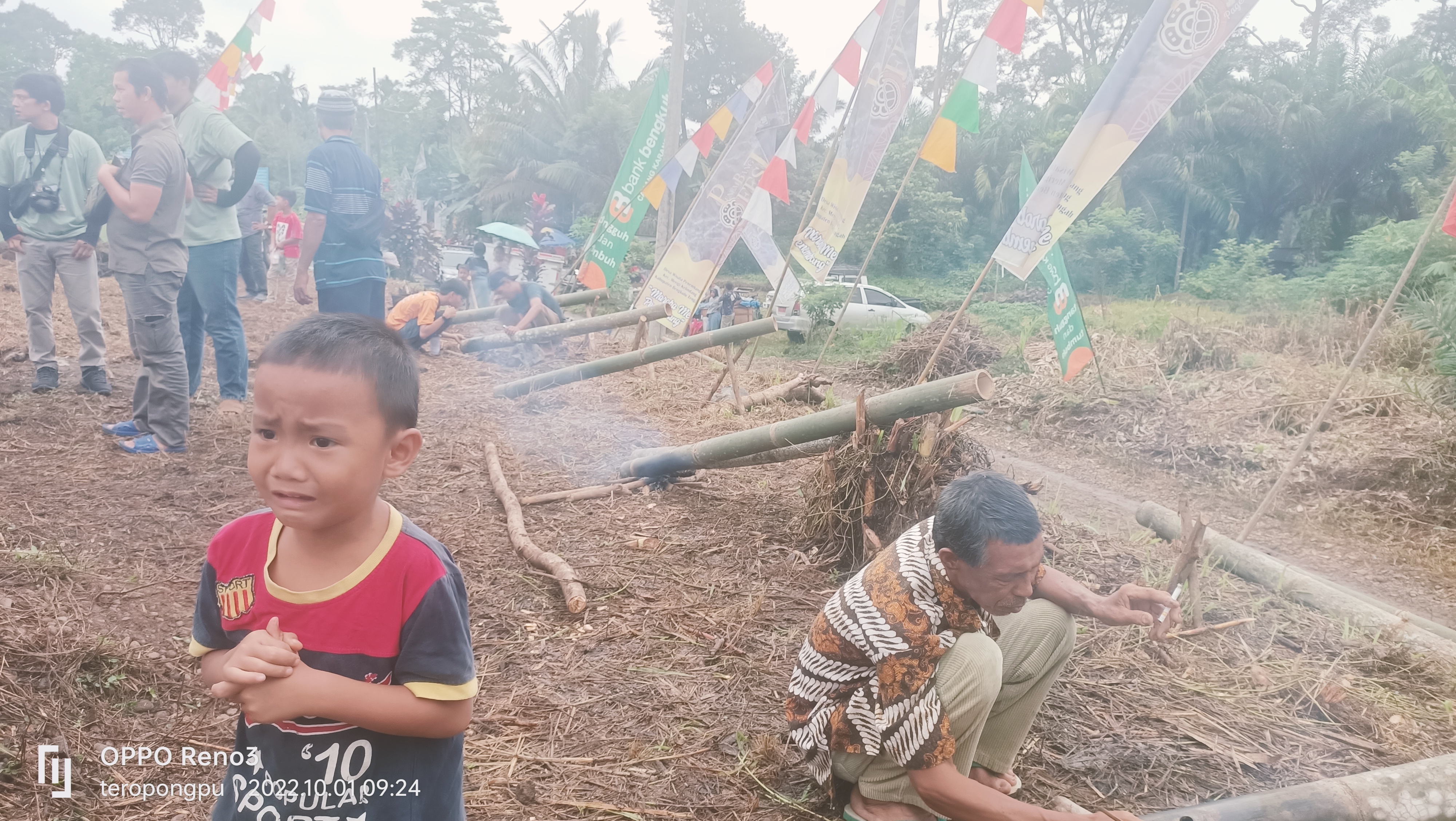 Permainan Tradisional Meriam Menggelegar di Festival PANEMBANG FEST Kabupaten Bengkulu Tengah