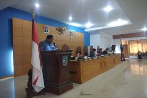 DPRD Kabupaten BU Rapat Paripurna Kata Akhir Fraksi  Terhadap Raperda LKPD 2021