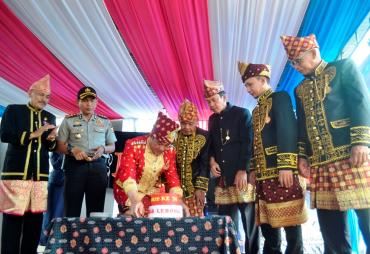 DPRD LEBONG, BERSAMA BUPATI