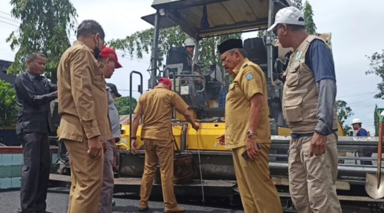 Ketua dan Anggota DPRD Bengkulu Utar,Apresiasi Kinerja Bupati Mian Terhadap Perbaikan Infrastruktur Jalan Jalur Dua