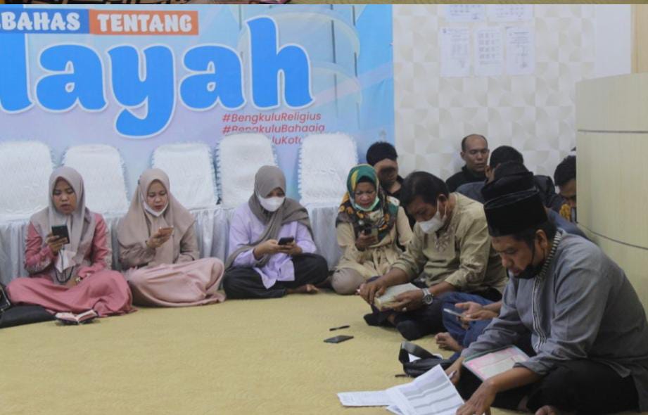 Ngaji 'Keroyokan', Kominfo Khatam Al-Quran Kurun Waktu 2 Jam