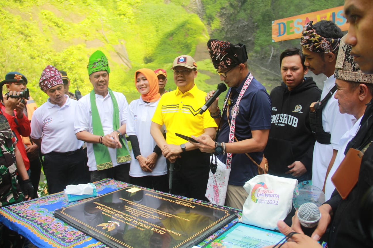 Menparekraf Sandiaga Uno Buka Peluang Usaha dan Lapangan Kerja Melalui Pariwisata Berkualitas di Bengkulu  