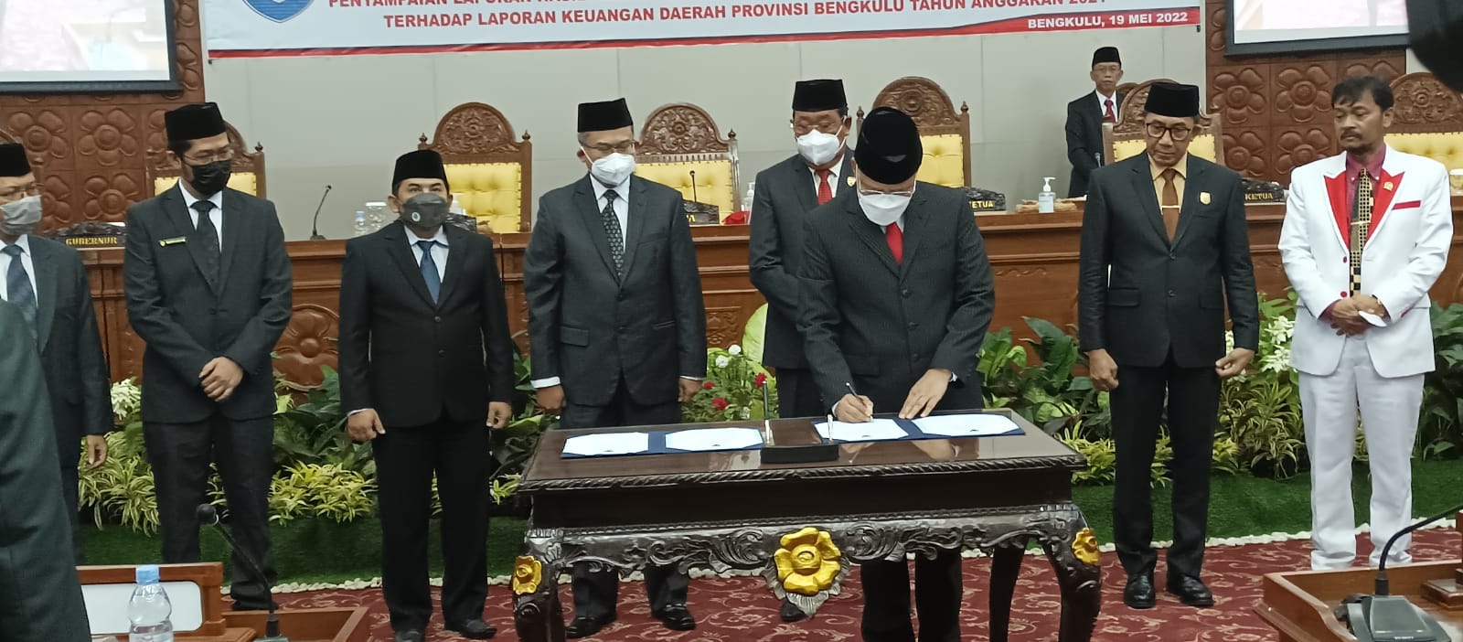 Penyerahan LHP BPK RI, Pemprov Bengkulu Kembali Raih Opini WTP untuk Kelima Kalinya