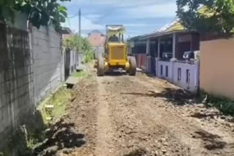 Jalan Gang di Rawa Makmur Mulai Diperbaiki, Warga Ucapkan Terima Kasih kepada Pemkot Bengkulu